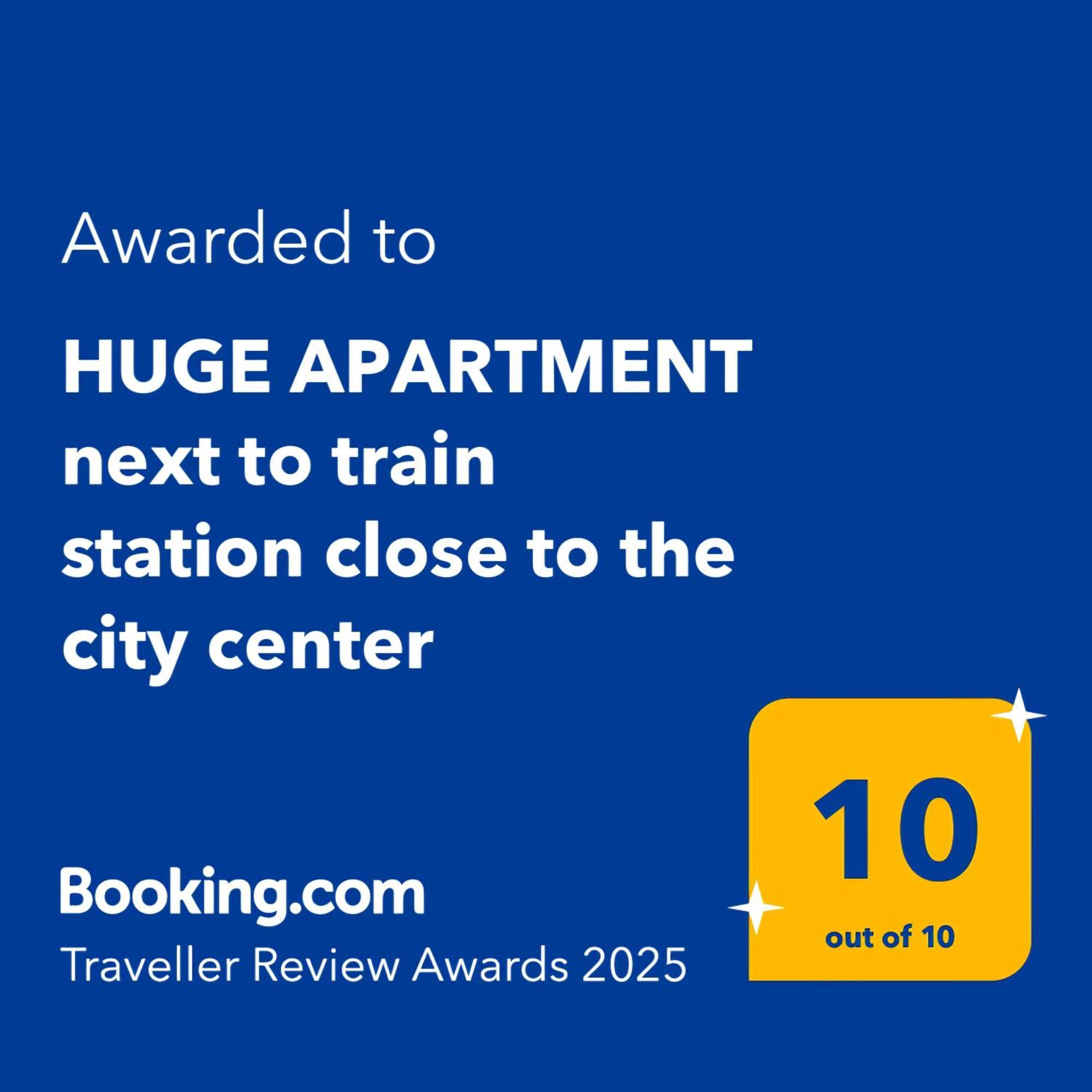 Huge Apartment Next To Train Station Close To The City Center Братислава Екстер'єр фото